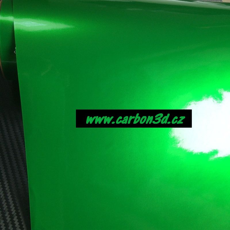 ZELENÁ LESKLÁ METALICKÁ FOLIE 152cm x 7m