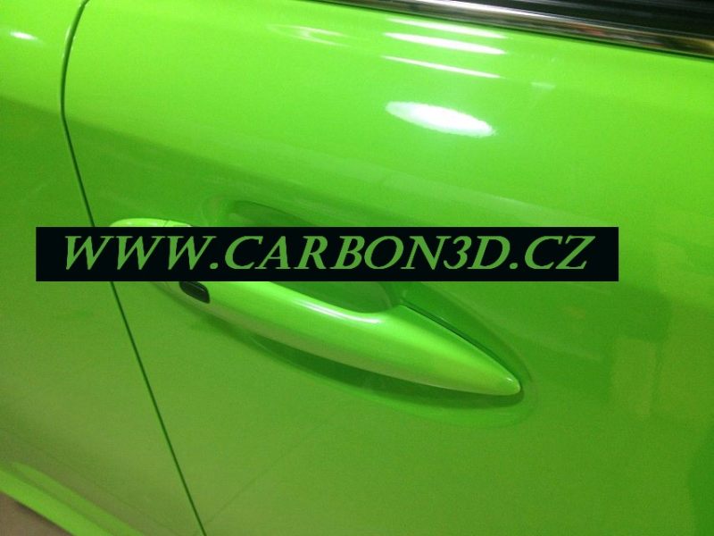 ZELENÁ EXTRA LESKLÁ 3D FOLIE 152cm x 10m