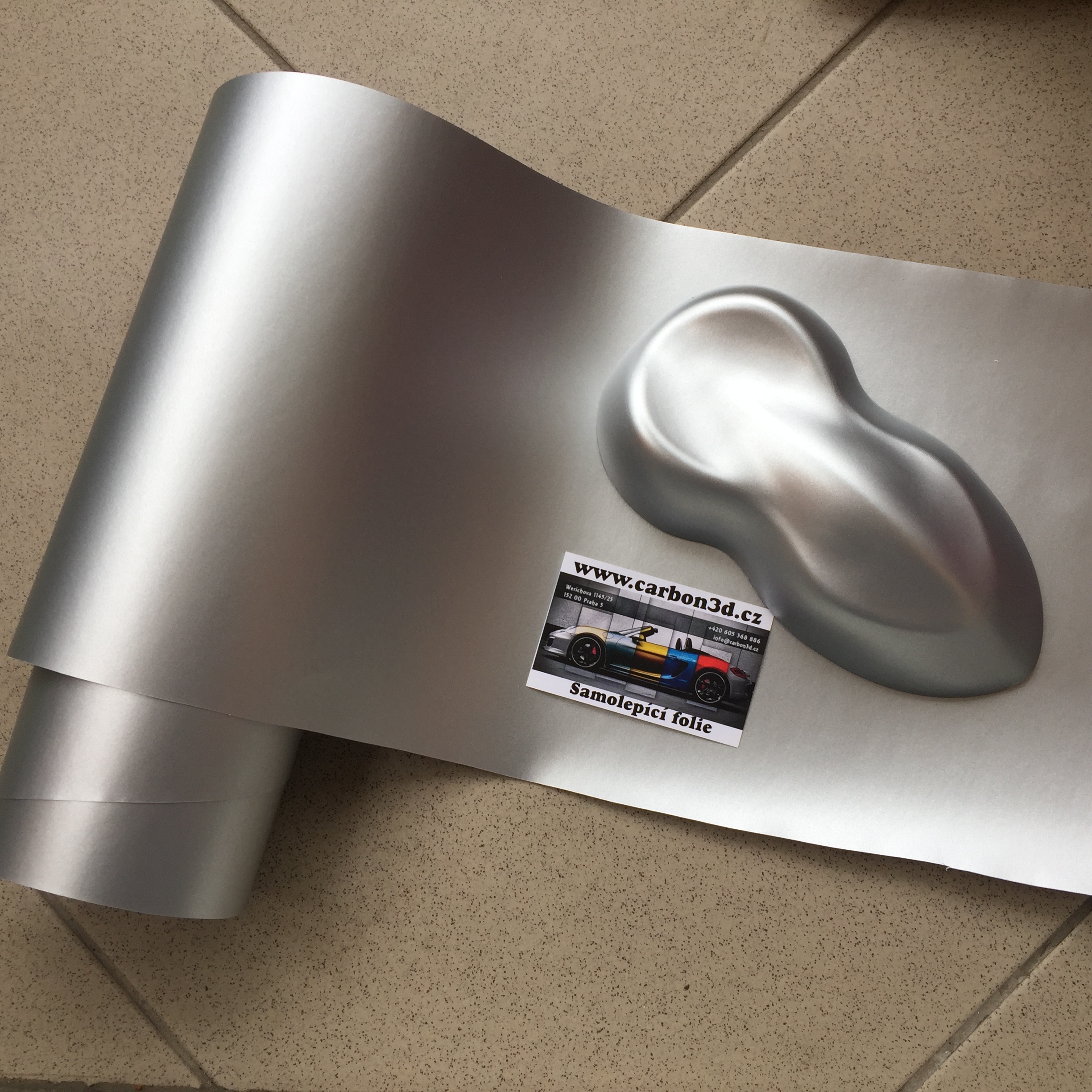STŘÍBRNÁ MATNÁ CHROM METALICKÁ 3D FOLIE 152cm x 50cm