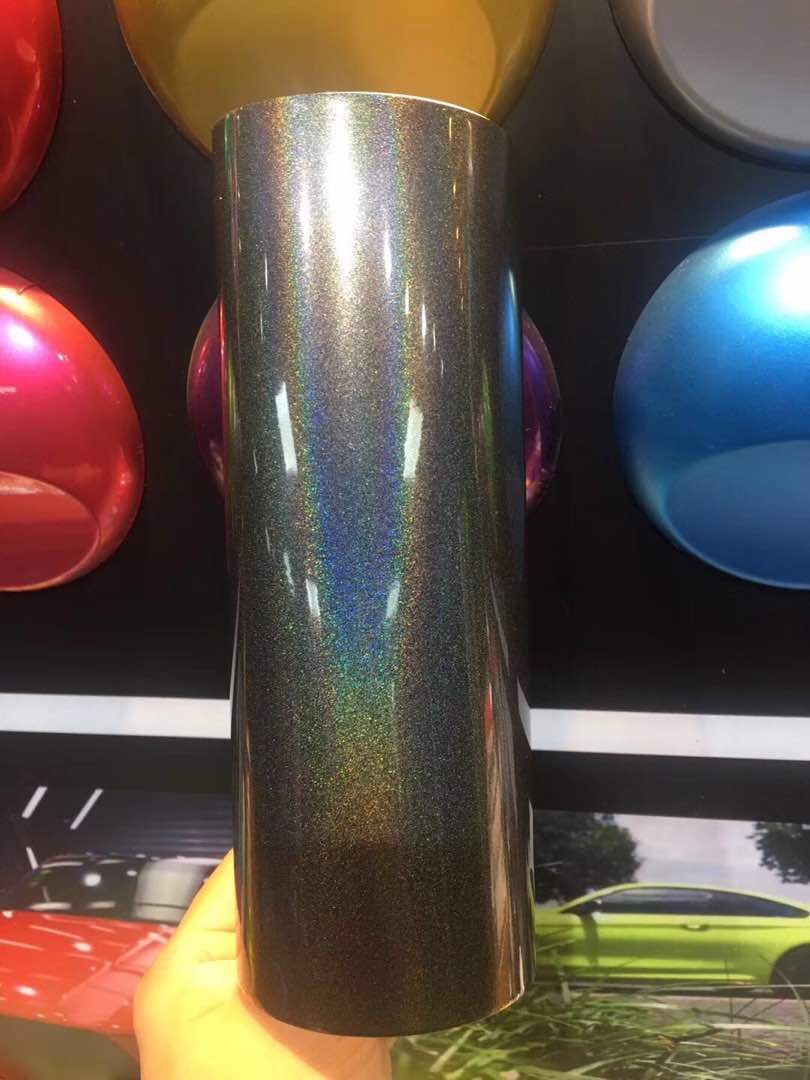 STŘÍBRNÁ LESKLÁ PSYCHEDELIC METALICKÁ FOLIE 152cm x 10m