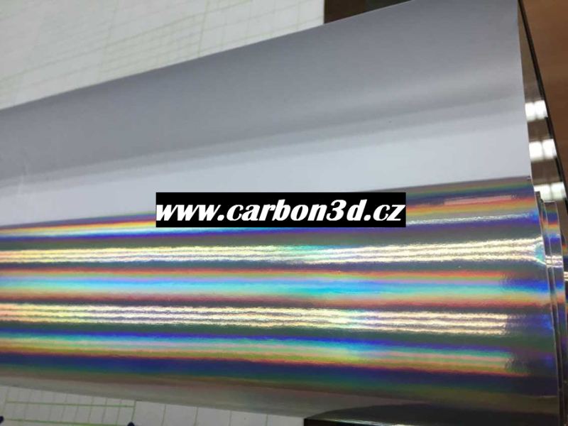 STŘÍBRNÁ DUHOVÁ CHROM 3D FOLIE 149cm x 50cm