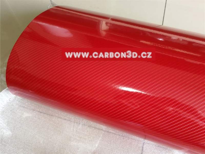 Červený extra lesklý 4D karbon 152cm x 18m