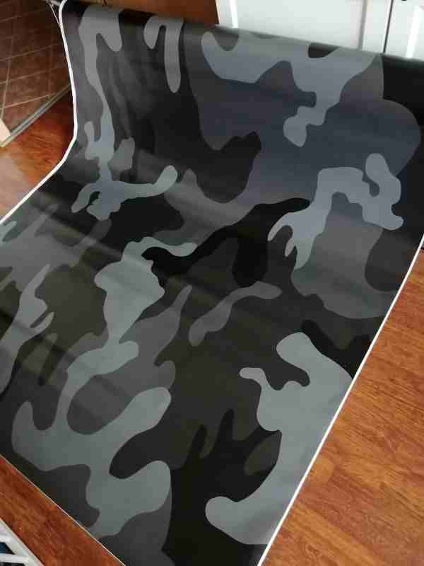 Maskáčová matná samolepicí folie K20 (velký vzor) 1.52m x 15m