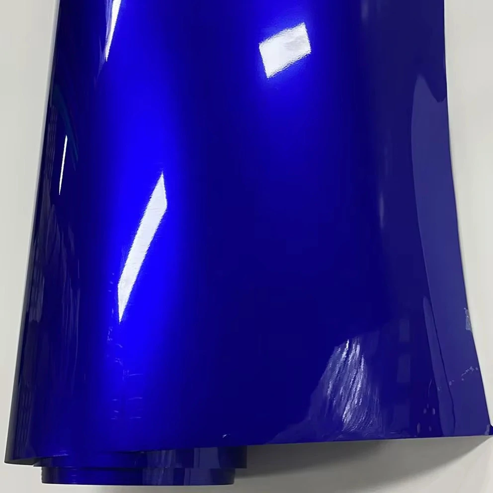 Modrá lesklá metalická 152cm x 1m