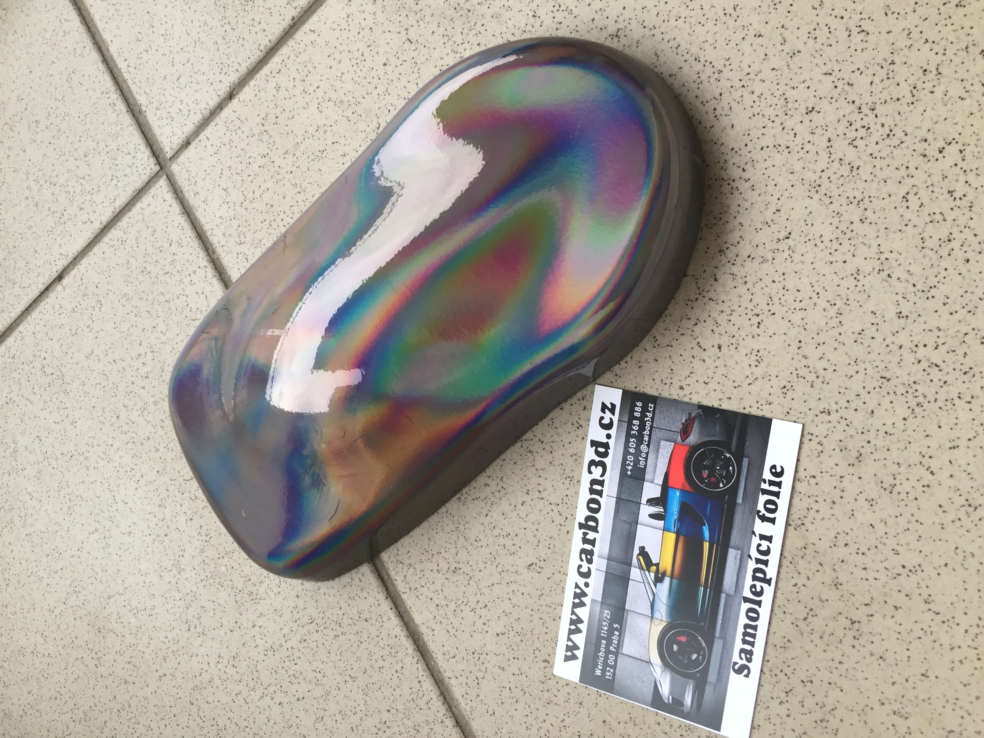 ŠEDÁ DUHOVÁ CHROM 3D FOLIE - 149cm x 1m