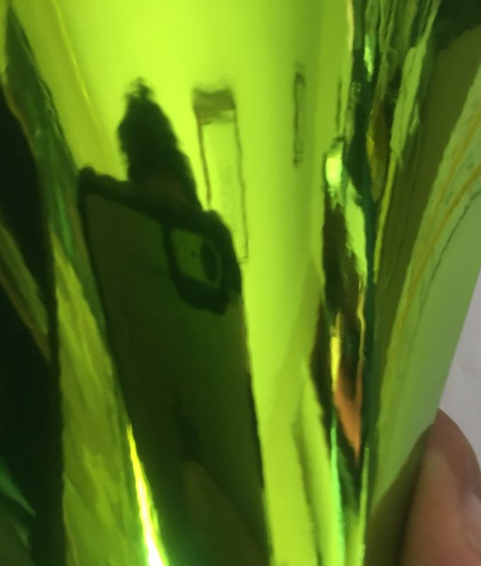 ZELENÁ LIME CHROM FOLIE 152cm x 18m (ROZTAŽITELNÁ)