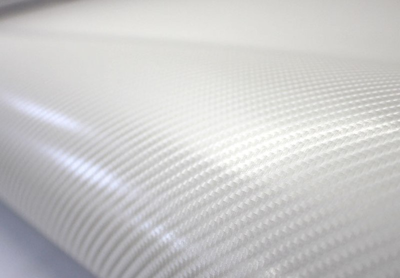 BÍLÁ 4D KARBON FOLIE S KANÁLKY V LEPIDLE 152cm x 4m