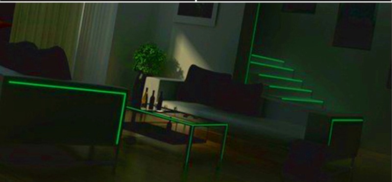Luminiscenční samolepící páska svítící ve tmě 1cm x 10m