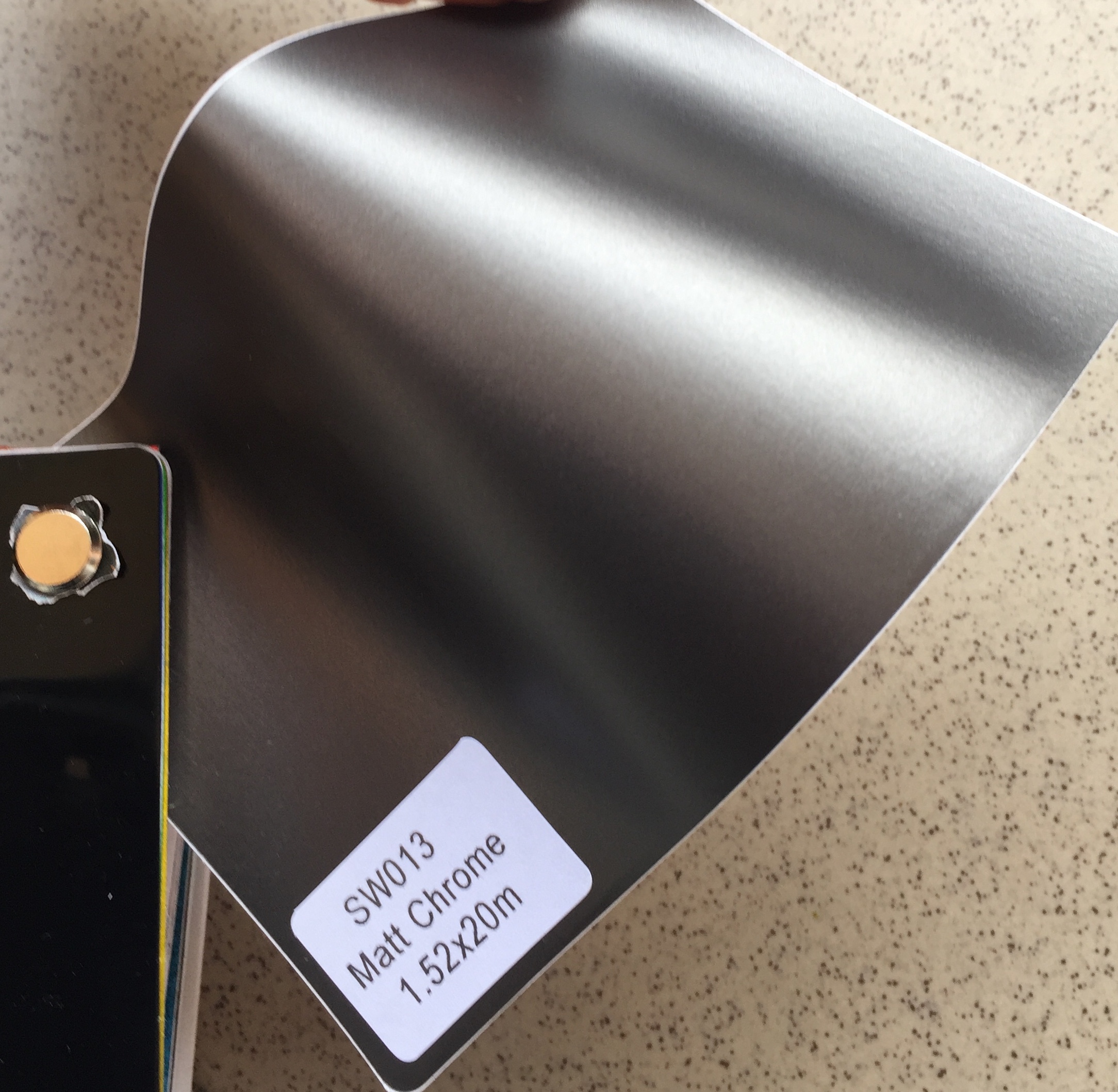 ŠEDÁ ANTRACIT MATNÁ CHROM METALICKÁ 3D FOLIE 152cm x 1m