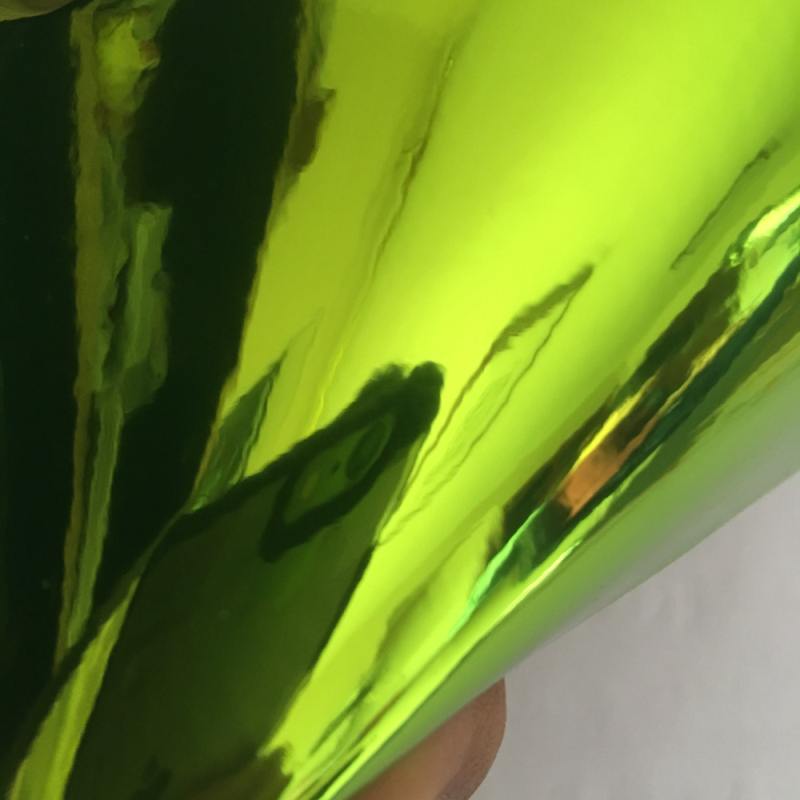 ZELENÁ LIME CHROM FOLIE 152cm x 18m (ROZTAŽITELNÁ)