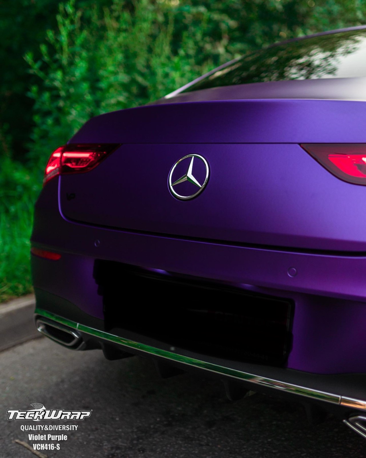 Satin Chrome Violet Purple 1.52m x 18m