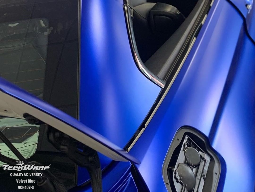 Satin Chrome Velvet Blue 1.52m x 18m