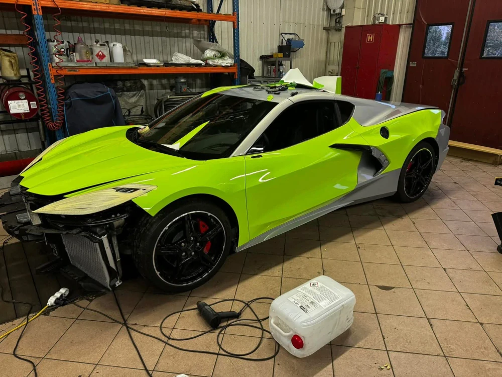 Ultra Gloss Apple Green 1.52m x 18m