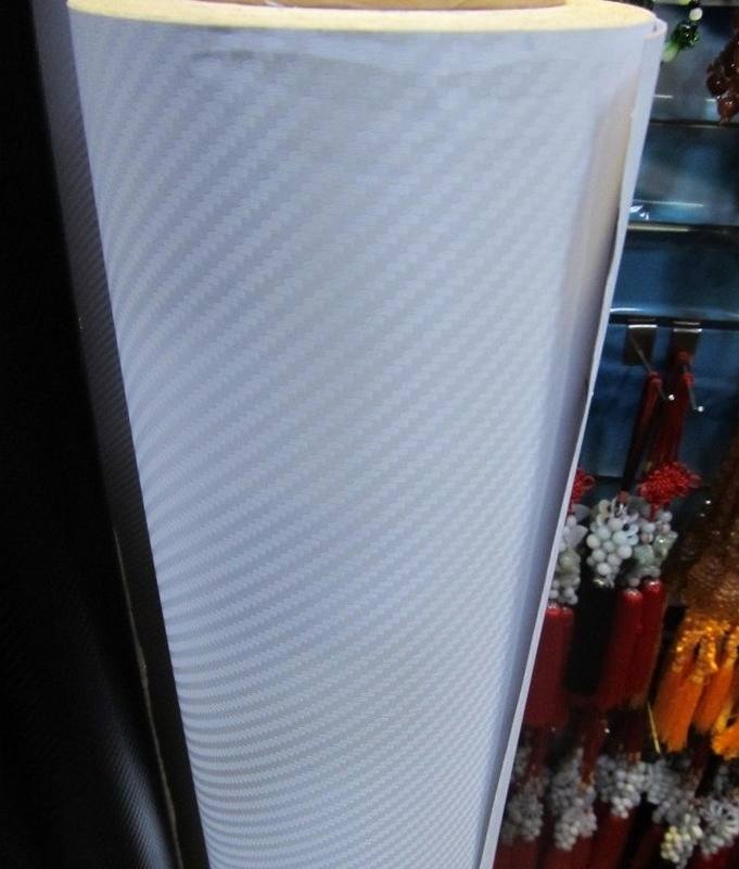 152cm x 1m CARBON KARBON FOLIE 3D Bílá