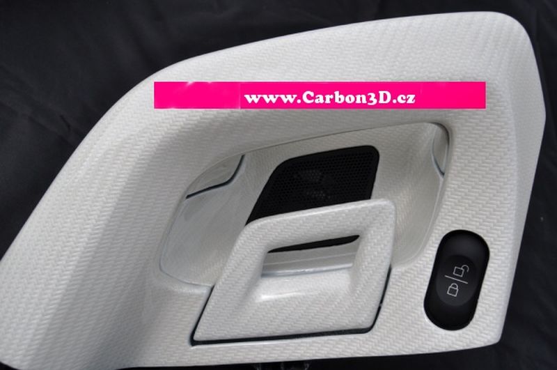 152cm x 1m CARBON KARBON FOLIE 3D Bílá