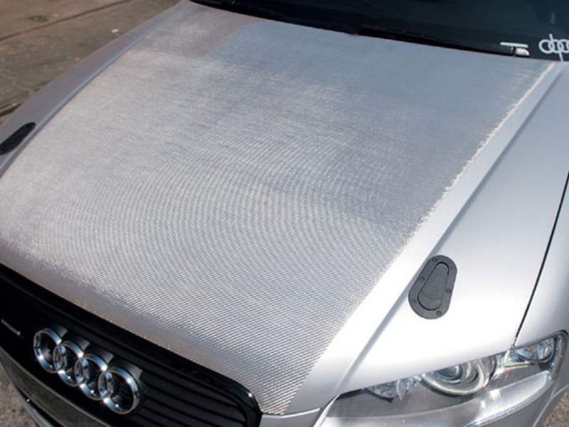 152cm x 20m CARBON KARBON FOLIE 3D Stříbrná